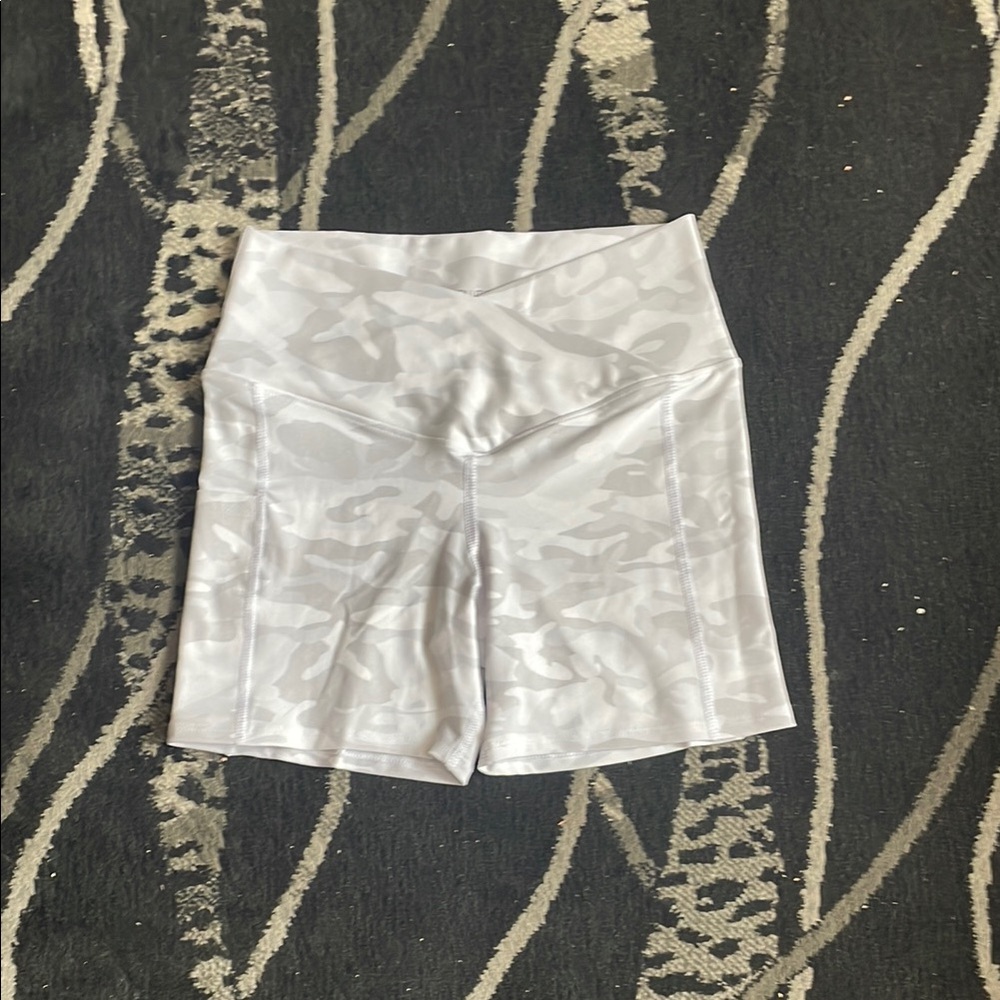 Evolution and Creation White Bike Shorts High Waist Stretch